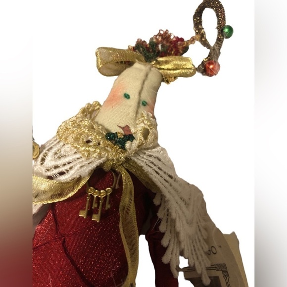 Carmen Manago Large Red Christmas Angel Soft Sculpt Feathers Ornaments 14” Box - Picture 3 of 9